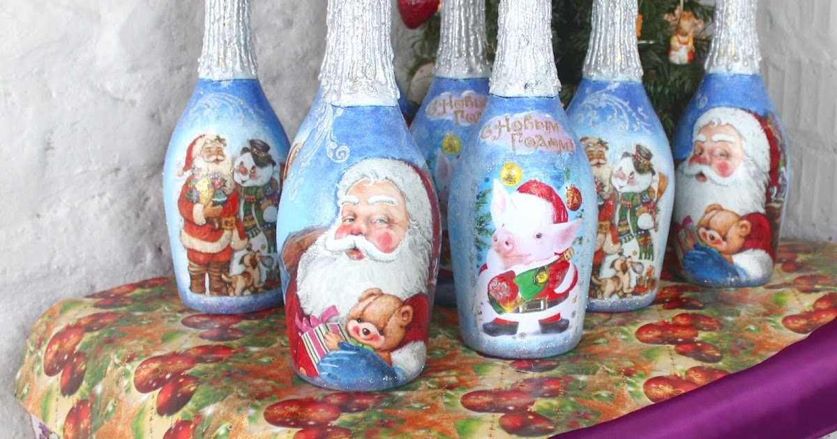 Освоить декупаж новогодних шаров может любой начинающий При аккуратной работе получаться красивые елочные игрушки сделанные своими руками