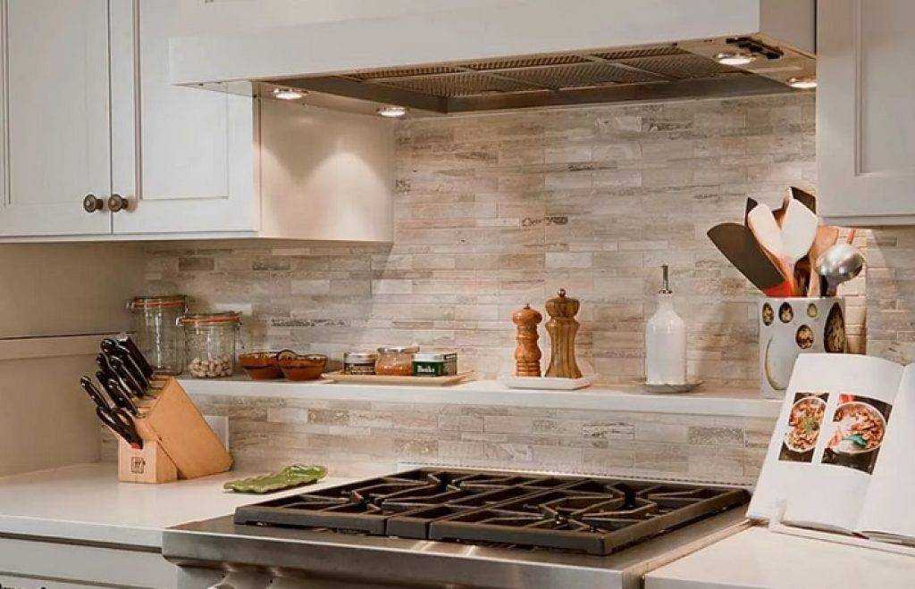 Плитка мозаика для кухни на фартук: красивое место для готовки